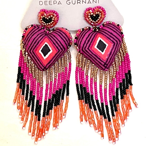 πΊπHPππΊ NWT Deepa Gurnani Beaded Heart Fringe Chandeliers - Picture 7 of 12